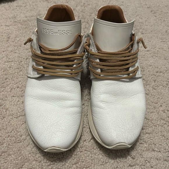 Women’s Esseutesse Leather Fringe Sneaker - Picture 1 of 6